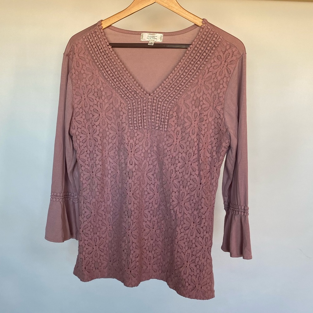 Shannon Ford New York size large gorgeous dusty rose lace detailed blouse
